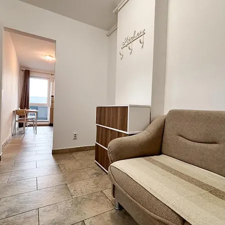 Lägenhet Soft Landing - Close To Airport With Free Parking *