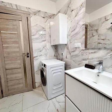 Soft Landing - Close To Airport With Free Parking *