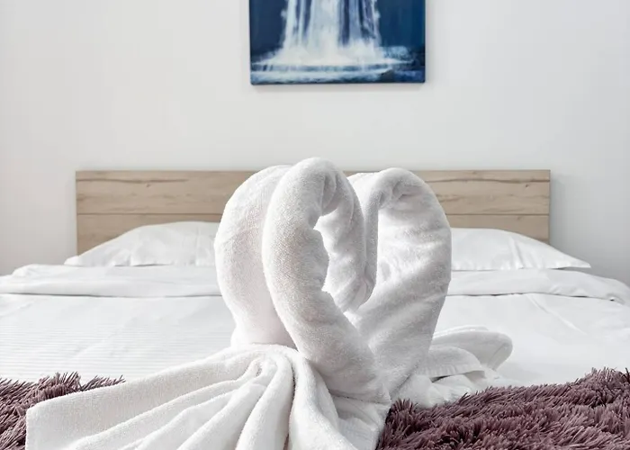 Soft Landing - Close To Airport With Free Parking *